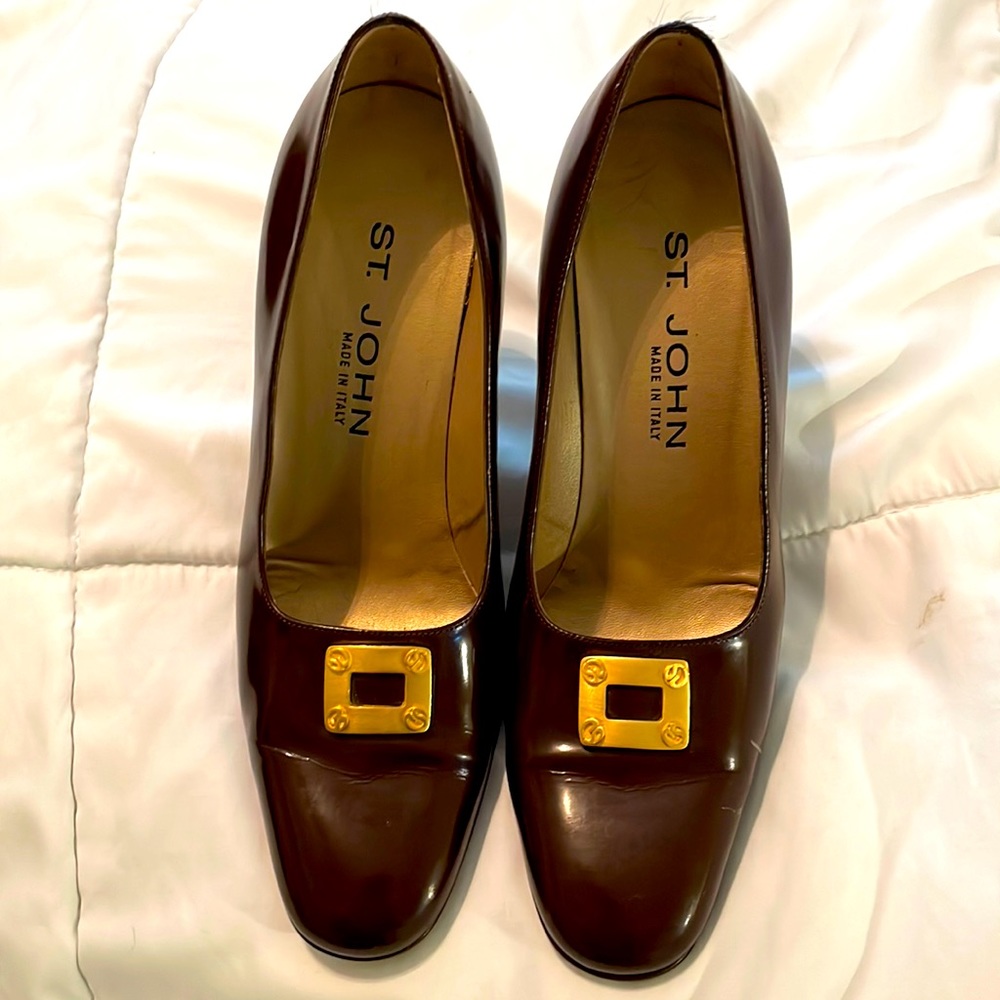 St John’s Chocolate Brown Heels